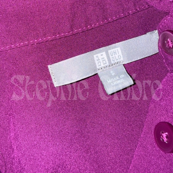 Uniqlo women's purple button up shirt size small - Picture 2 of 4